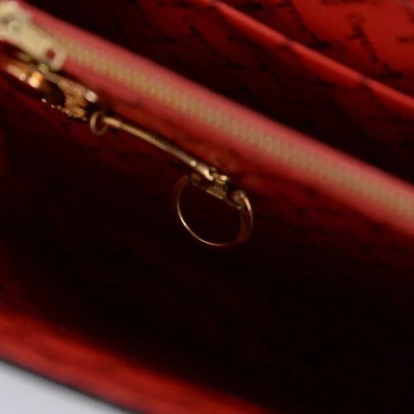 Late 50s/ Early 60s Empress Patent Leather Handbag - Picture 14 of 15